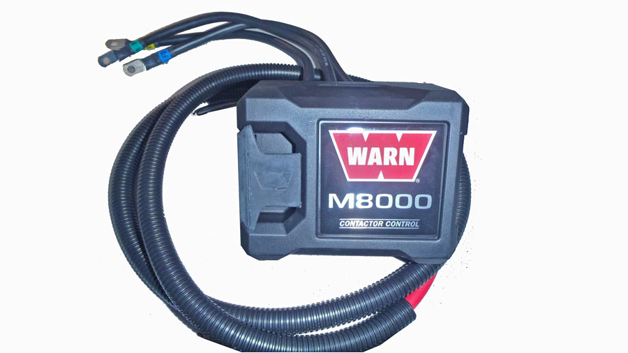 WARN Schaltkasten Contactor 12 Volt M8 XD9 (''D''-Steckdose) Montage über Motor WARN Schaltkasten Contactor 12 Volt M8 XD9 (''D''-Steckdose) Montage über Motor