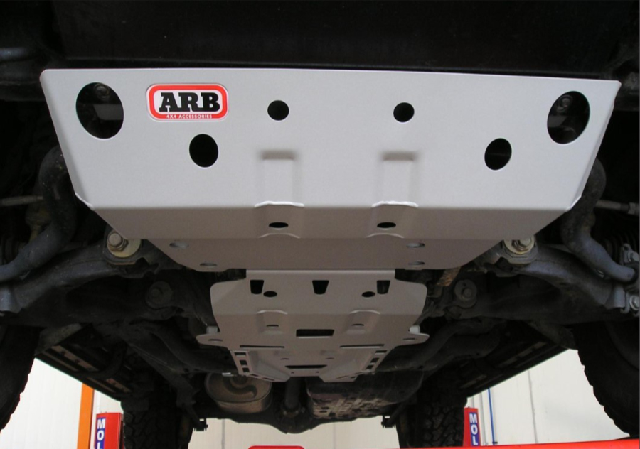 ARB Unterfahrschutz Toyota Land Cruiser J150 & 4Runner 3.0l mit KDSS ARB Unterfahrschutz Toyota Land Cruiser J150 & 4Runner 3.0l mit KDSS