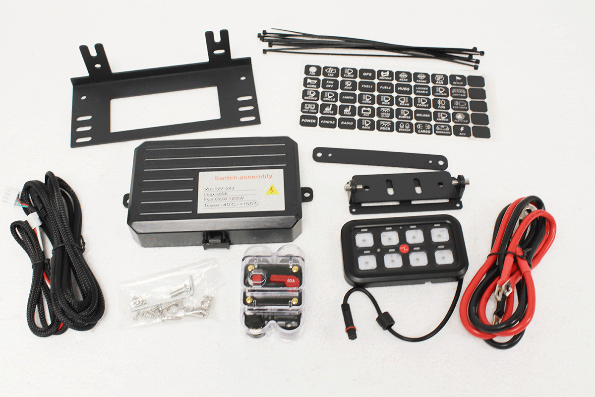 7361af79-f8e9-dea5-a5ab-24100c86bedf Terrafirma Multifunktionales 8-fach Schalttafelsystem Defender Offroad