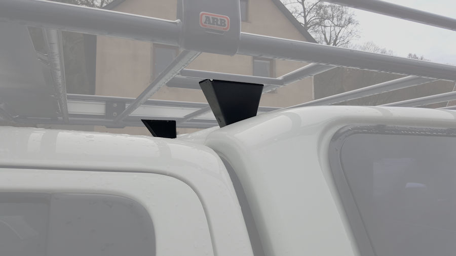 Fußkit für ARB Dachträger Mitsubishi L200 Doka ab 2015, flaches Dach