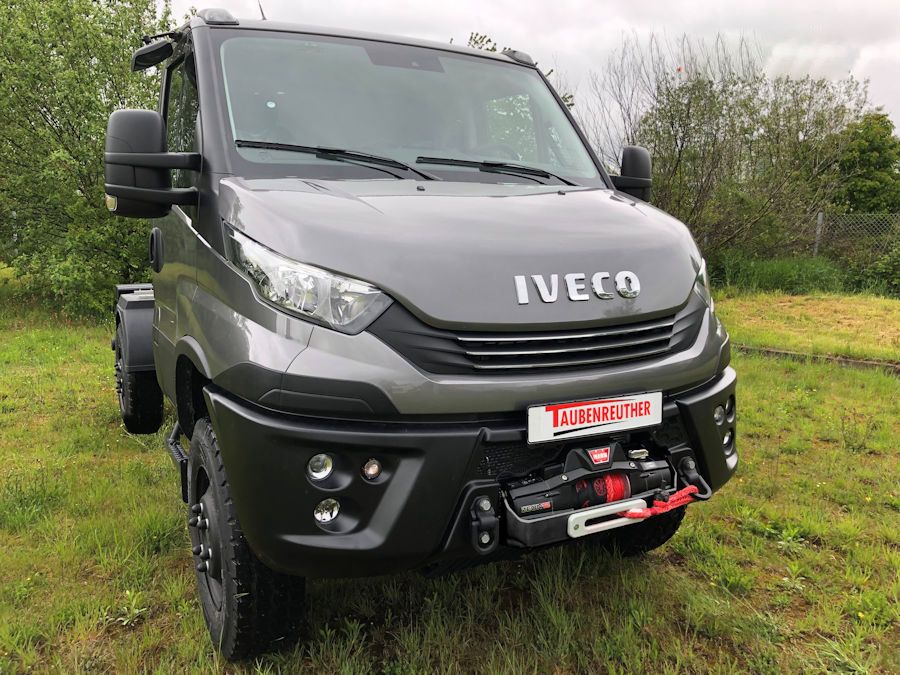 Seilwinden Set Iveco Daily 4x4 ab 2019, inkl. WARN ''Zeon XP 10'' Seilwinden Set Iveco Daily 4x4 ab 2019, inkl. WARN ''Zeon XP 10''