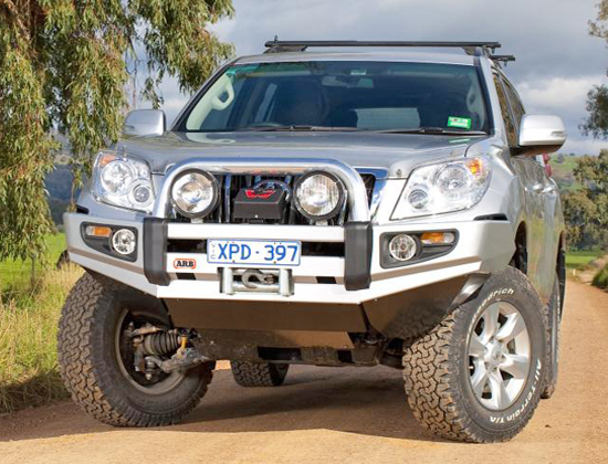 ARB-Saharabar Toyota J150, -12/13, mit Parksensor, ohne Bügel und Gummipuffer ARB-Saharabar Toyota J150, -12/13, mit Parksensor, ohne Bügel und Gummipuffer