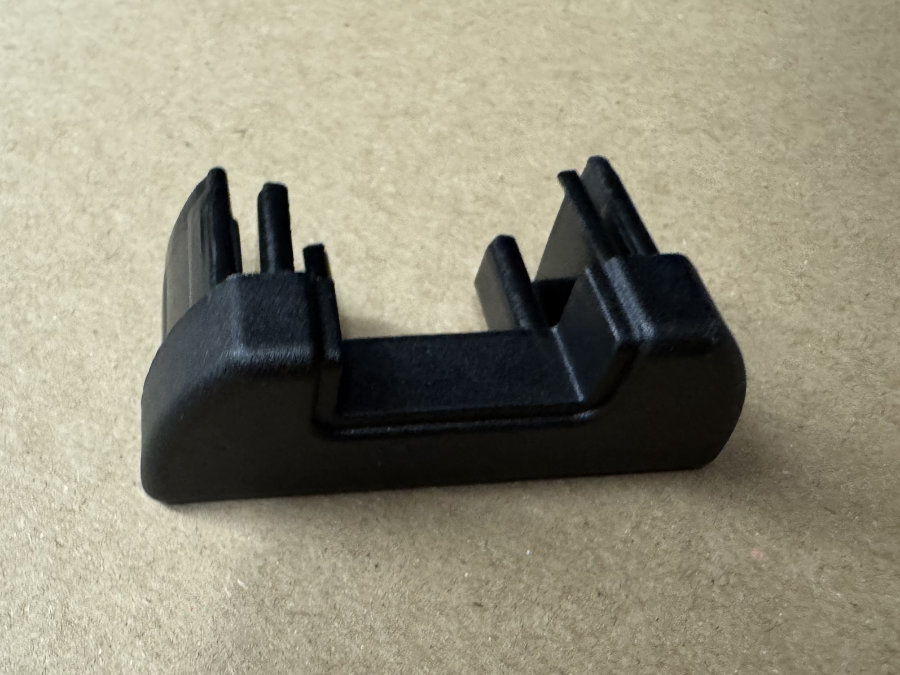Rhino Rack Endkappe (1 Stk) für Montageschienen mit Vortex Profil