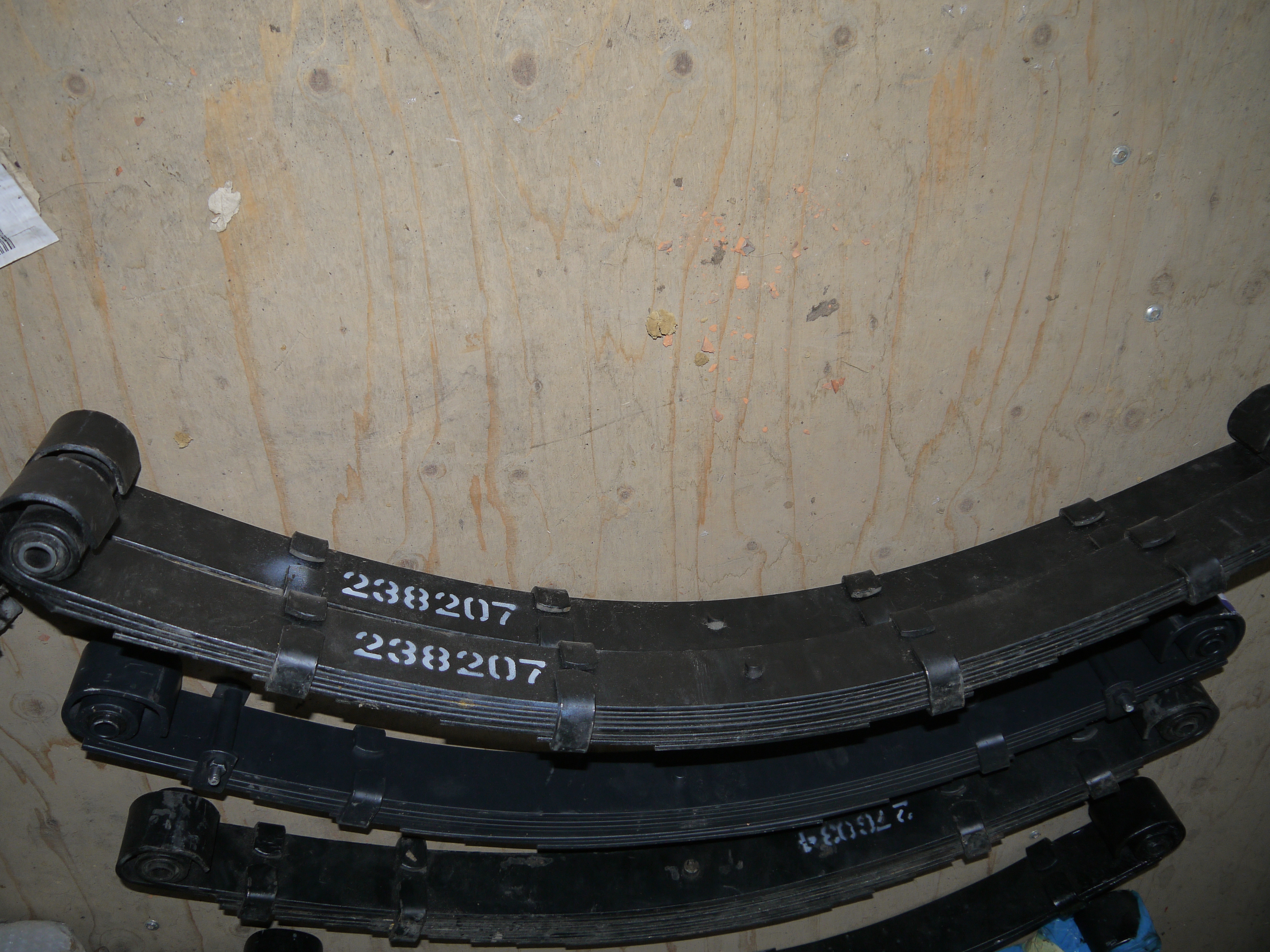 P1110087 Blattfeder Serie 1 Land Rover Vorne