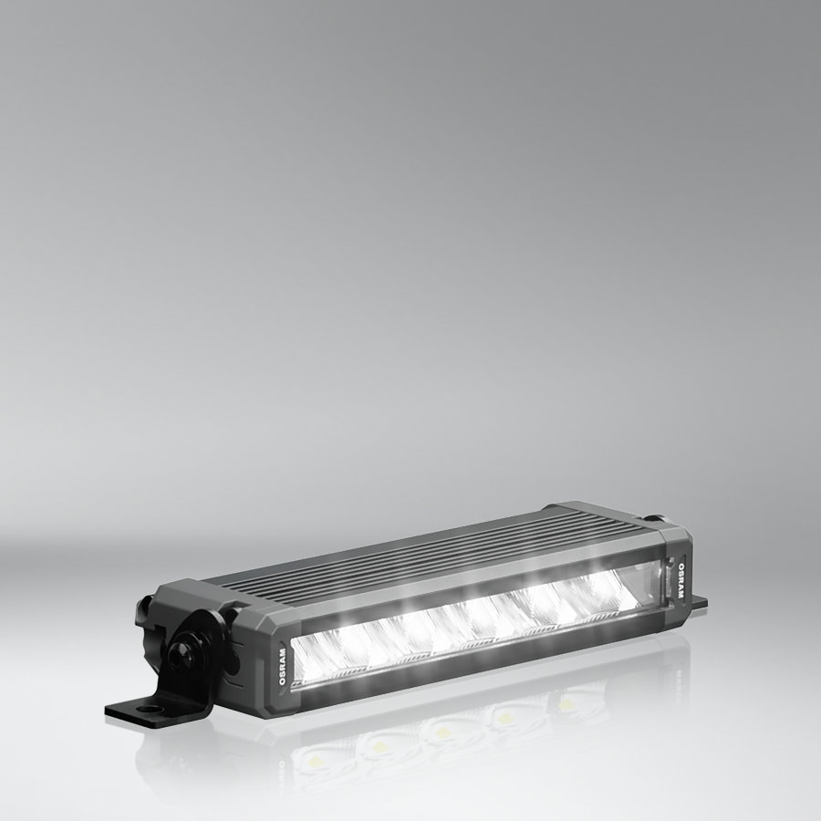OSRAM LED Scheinwerfer VX180-SP DR 12/24V, 1400 lm, 18W OSRAM LED Scheinwerfer VX180-SP DR 12/24V, 1400 lm, 18W