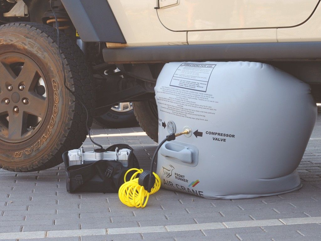 front-runner-aircrane-2-ton-air-jack-REQU031-10
