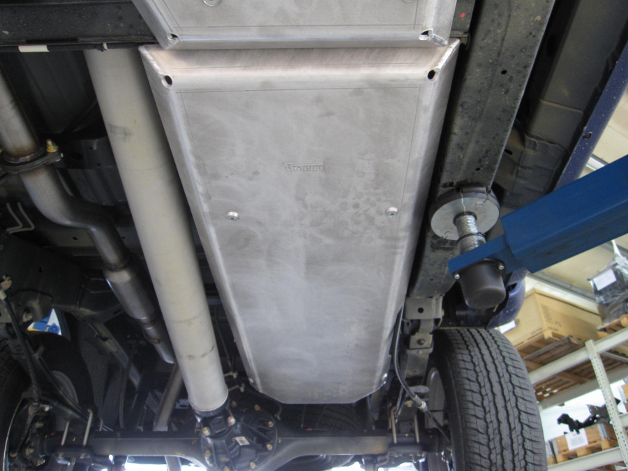Unterfahrschutz Isuzu D-Max-3 ab `12/20 Tank, XtraCab und DoubleCab Unterfahrschutz Isuzu D-Max-3 ab `12/20 Tank, XtraCab und DoubleCab