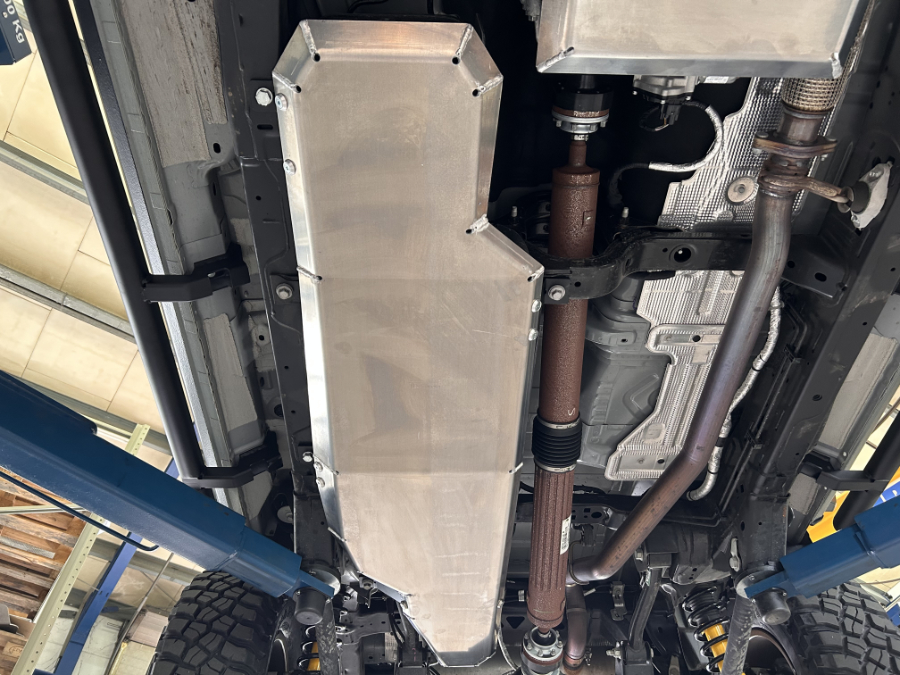 Unterfahrschutz Ford Bronco ab 21 V6 5türig, Tank Unterfahrschutz Ford Bronco ab 21 V6 5türig, Tank