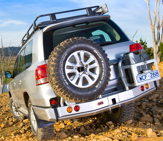 ARB Heckstoßstange Nissan Patrol GR `05->, schwarz ARB Heckstoßstange Nissan Patrol GR `05->, schwarz