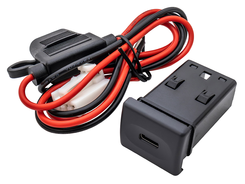 USB-C Socket, Defender TD5 Discovery 2, Freelander 1