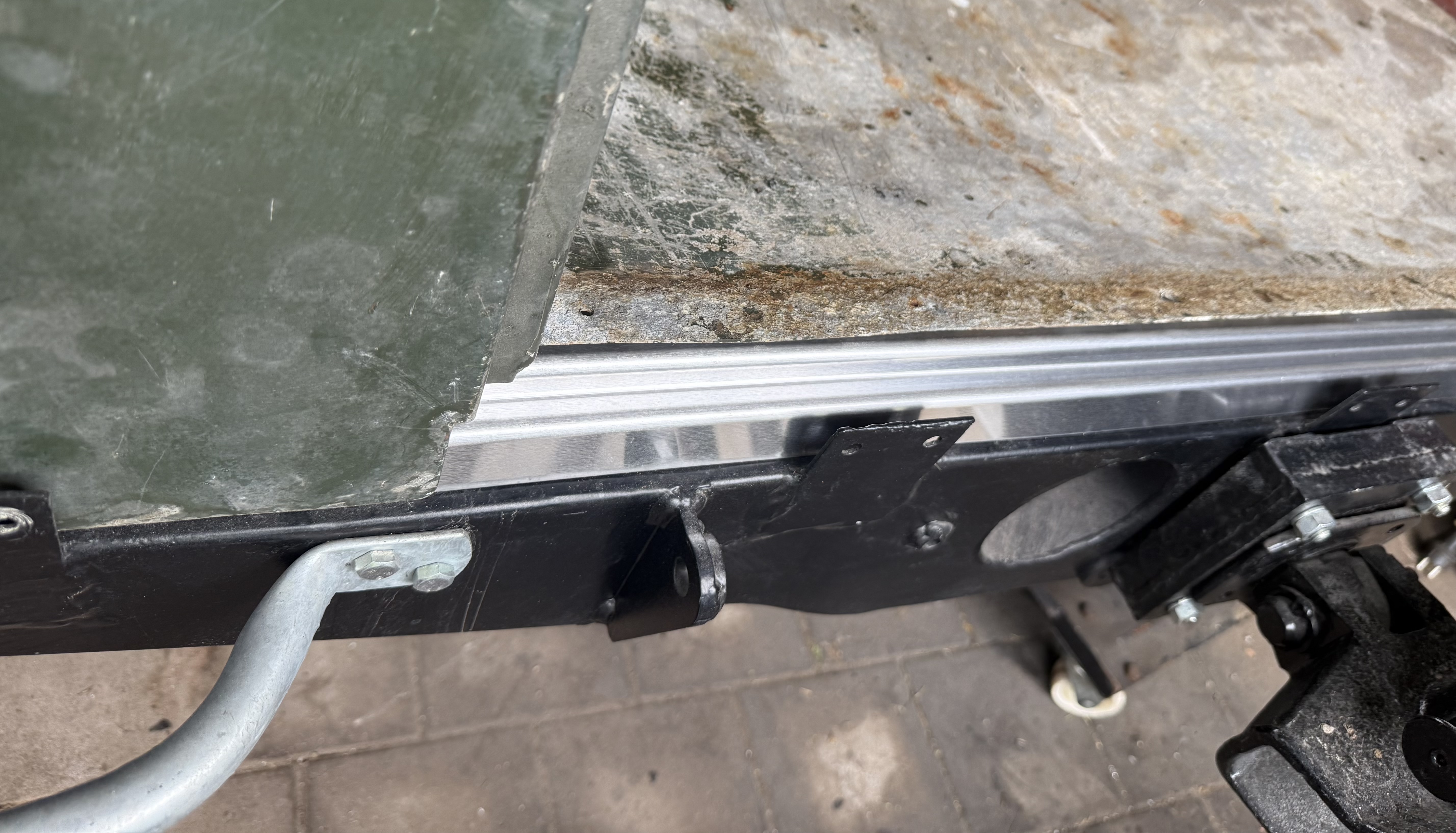 Serie 1, Leiste Tailboard, 303739