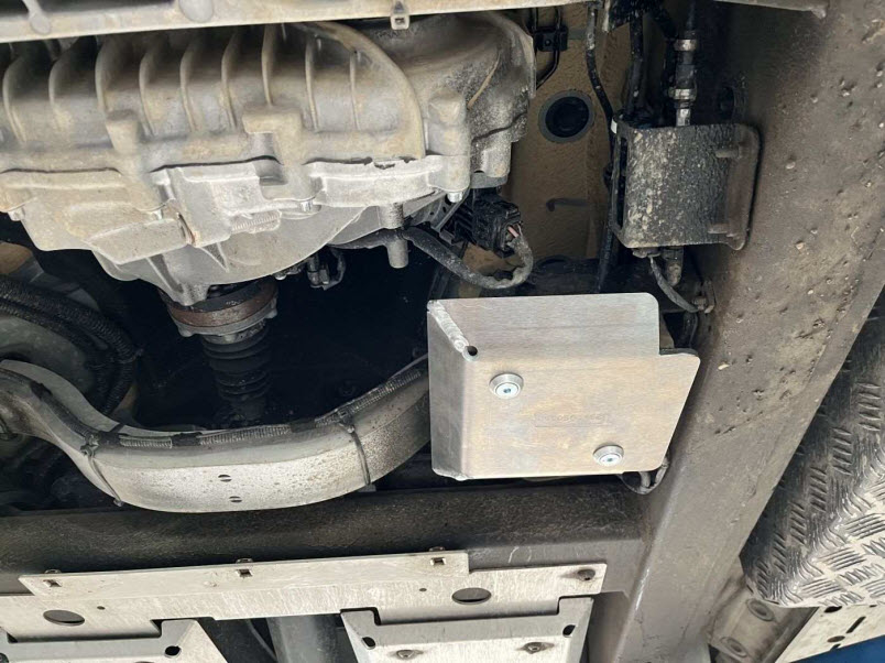 Unterfahrschutz Mercedes G350/400D ab 2019, Kraftstoffpumpe Unterfahrschutz Mercedes G350/400D ab 2019, Kraftstoffpumpe