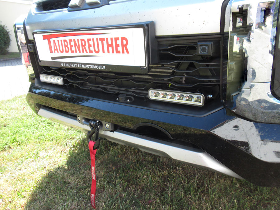Scheinwerfer-Set für Mitsubishi L200 19-> inkl. 2 Stk. Osram ''SX180-SP'' Scheinwerfer-Set für Mitsubishi L200 19-> inkl. 2 Stk. Osram ''SX180-SP''