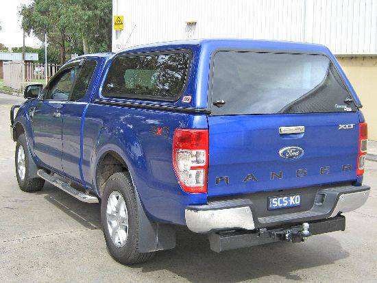 Commercial Hardtop für Ford Ranger `12 - 23, 2AB X-Cab flach seitl. Alu-Klappen
