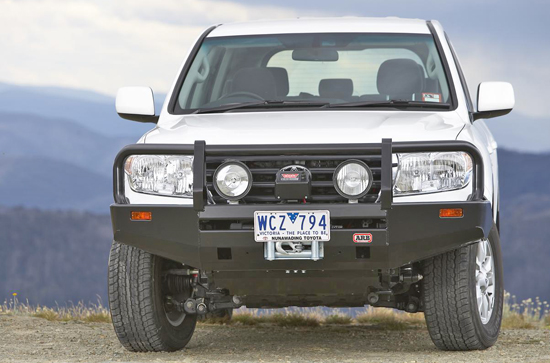 ARB-Windenstoßstange Toyota Land Cruiser 200, ´07-´12 Commercial ARB-Windenstoßstange Toyota Land Cruiser 200, ´07-´12 Commercial