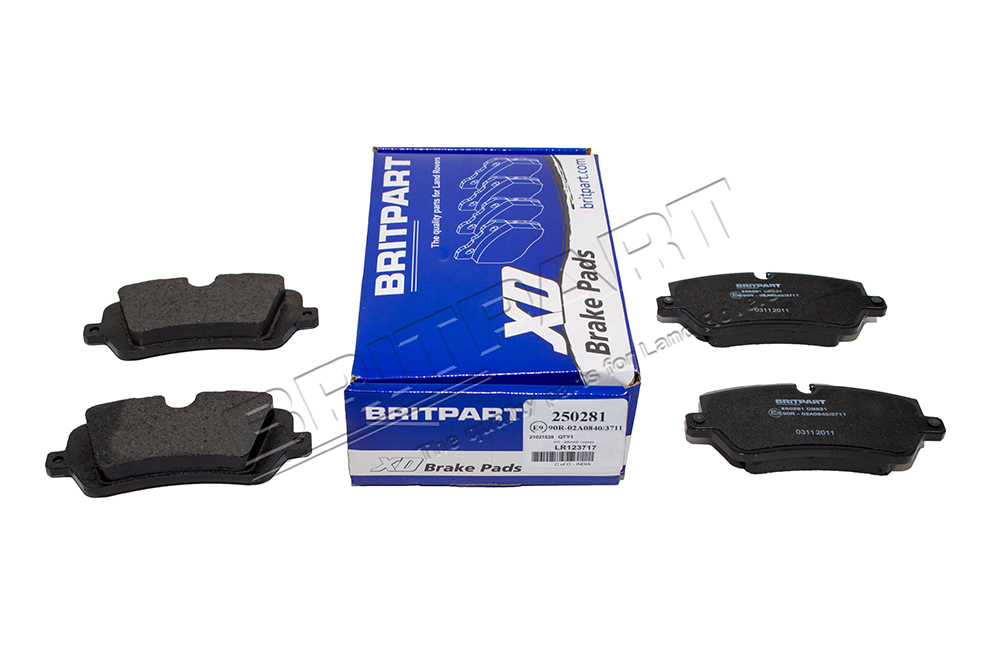 LR123717 Bremsklötze hinten